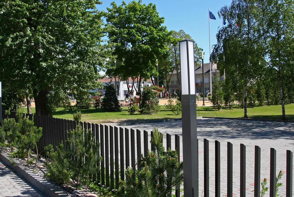Fountain Apartment Паланга Экстерьер фото